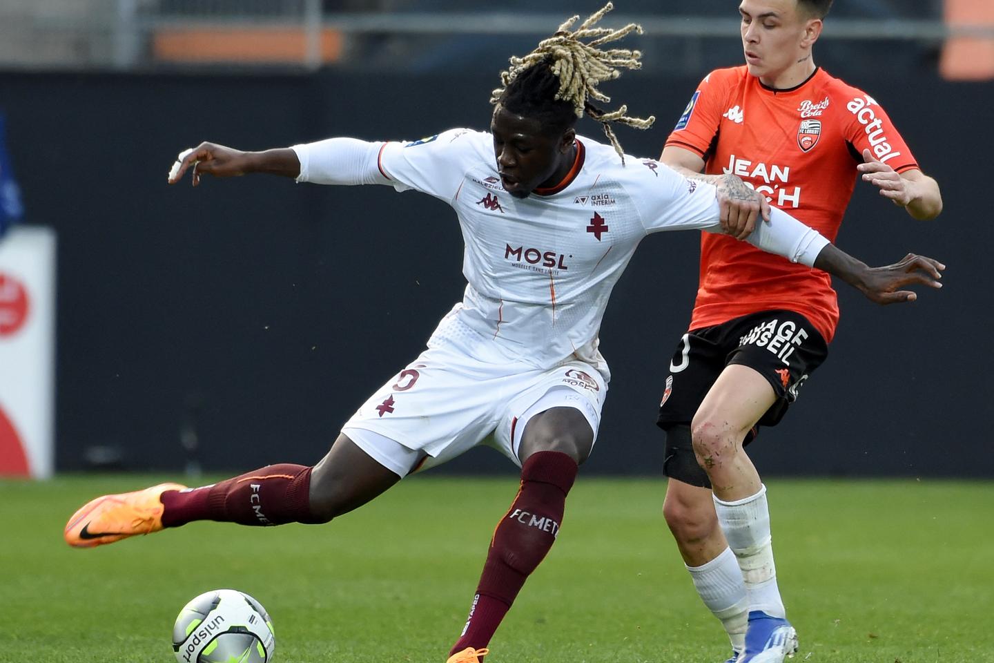 D’où vient l’homophobie dans le milieu du football ? Comprendre en trois minutes