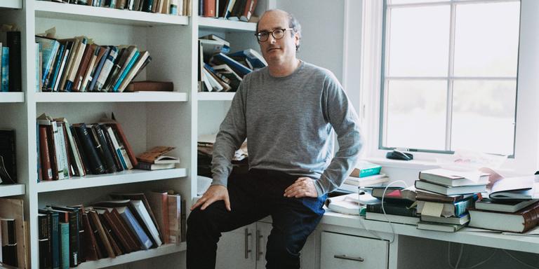 ADRIENNE GRUNWALD FOR LE MONDE Rye, Westchester County, New York, June 19th 2023. Portrait of David Grann in his home-office.