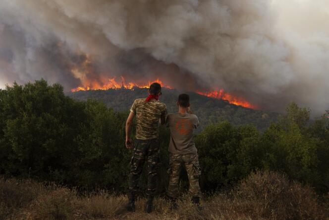 Flames near the village of Sykorachi near Alexandroupoli on August 23, 2023.