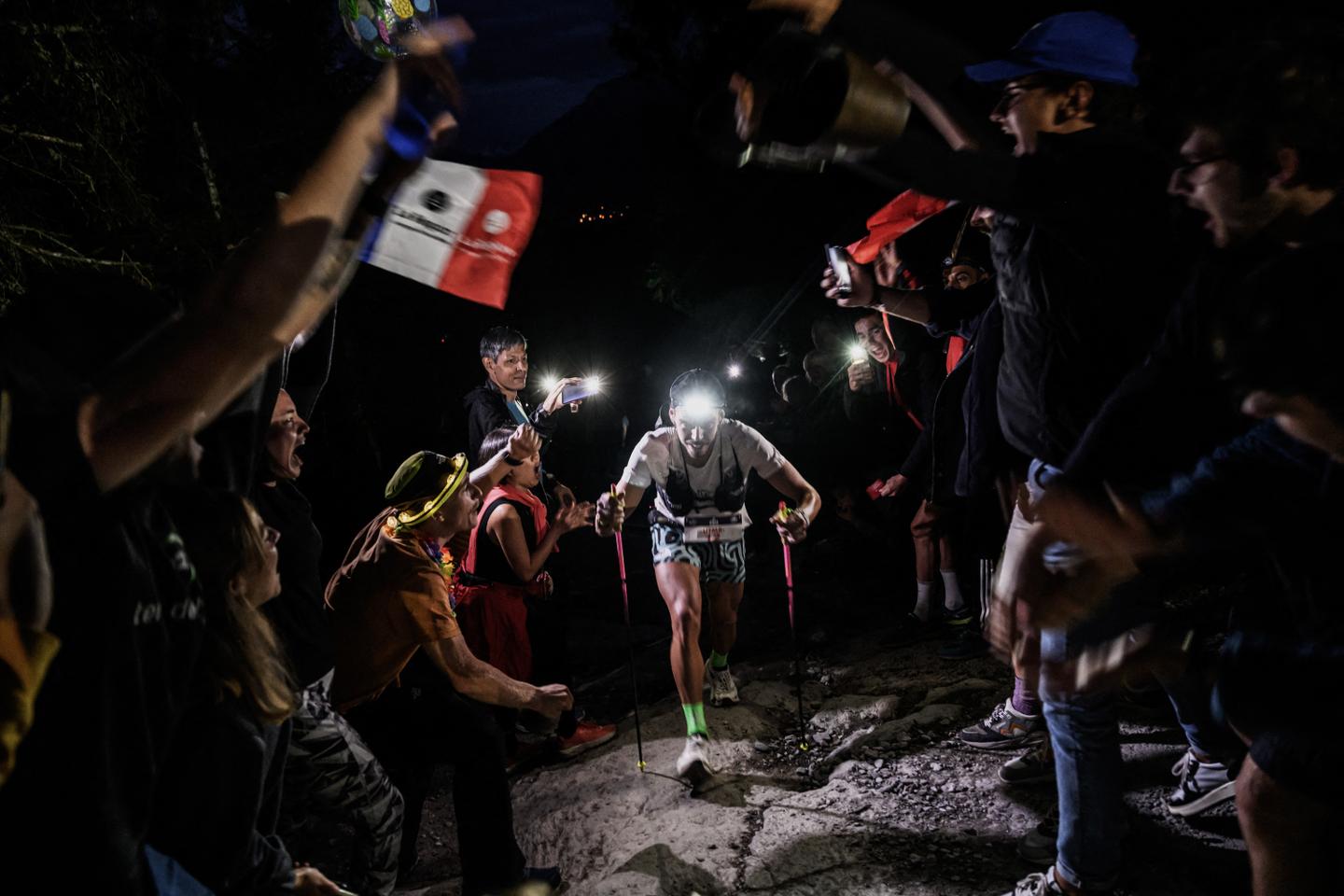 L’UTMB, sommet mondial de l’ultra-trail, célèbre ses 20 ans sur fond de polémique environnementale