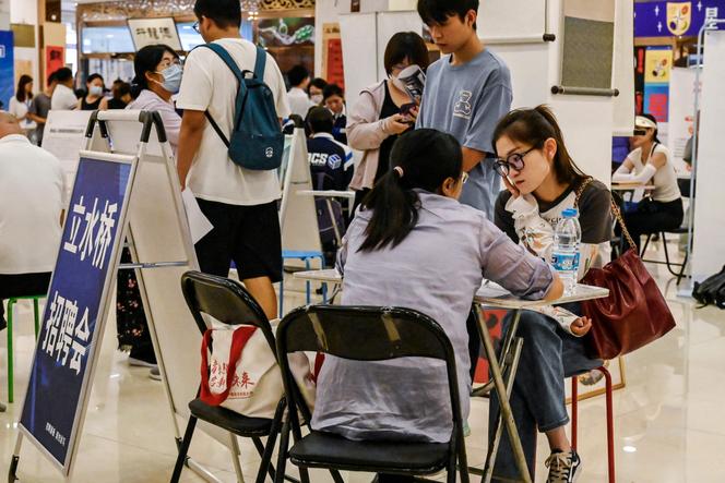 Millions of graduates are entering the Chinese job market at a time of soaring youth unemployment.