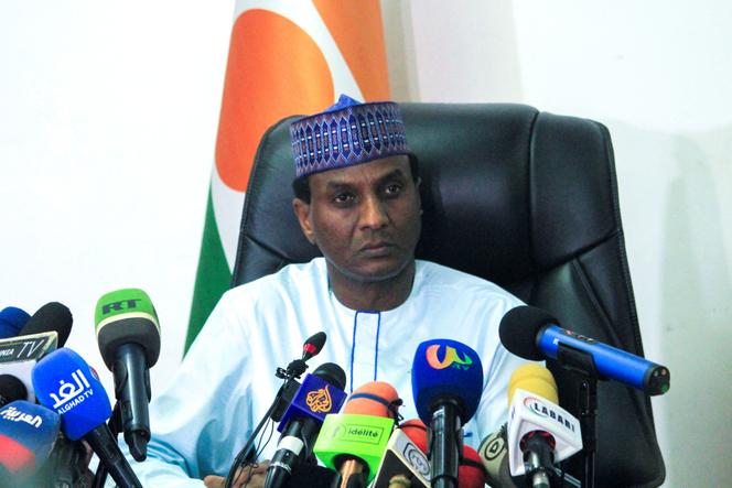 Niger's junta-appointed Prime Minister Ali Mahamane Lamine Zeine speaks during a press conference in the capital Niamey, Niger, September 4, 2023.