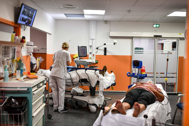 Le service des urgences du centre hospitalier Robert-Boulin de Libourne (Gironde), le 25 août 2023.