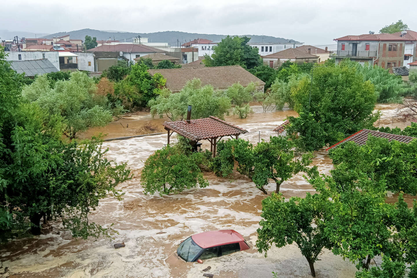 Inondations en Europe : des pluies torrentielles font au moins quatorze morts en Turquie, Grèce et Bulgarie