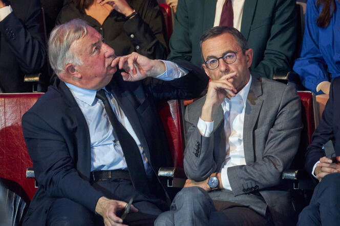 Gérard Larcher et Bruno Retailleau aux Etats généraux du parti Les Républicains au Cirque d’Hiver, à Paris, le 17 juin 2023. 