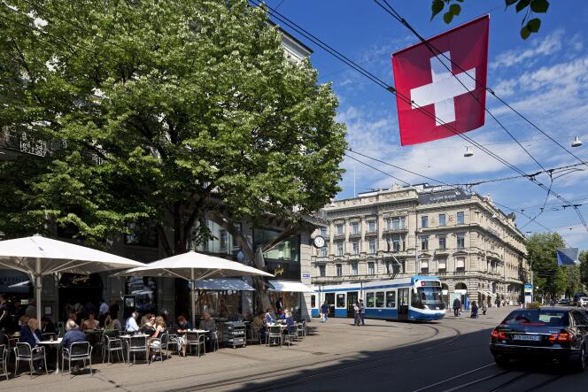 Le cabinet de gestion de fortune Finaport se trouve dans le quartier Paradeplatz, à Zurich (Suisse). Ici, le 19 mai 2013. 