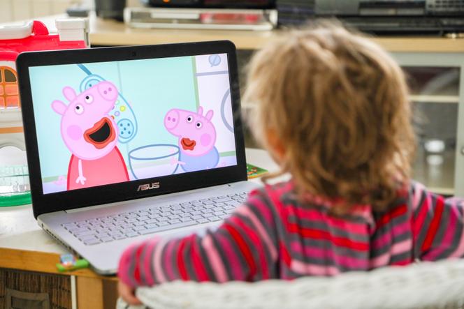 French study reopens the debate on the impact of screen time for kids