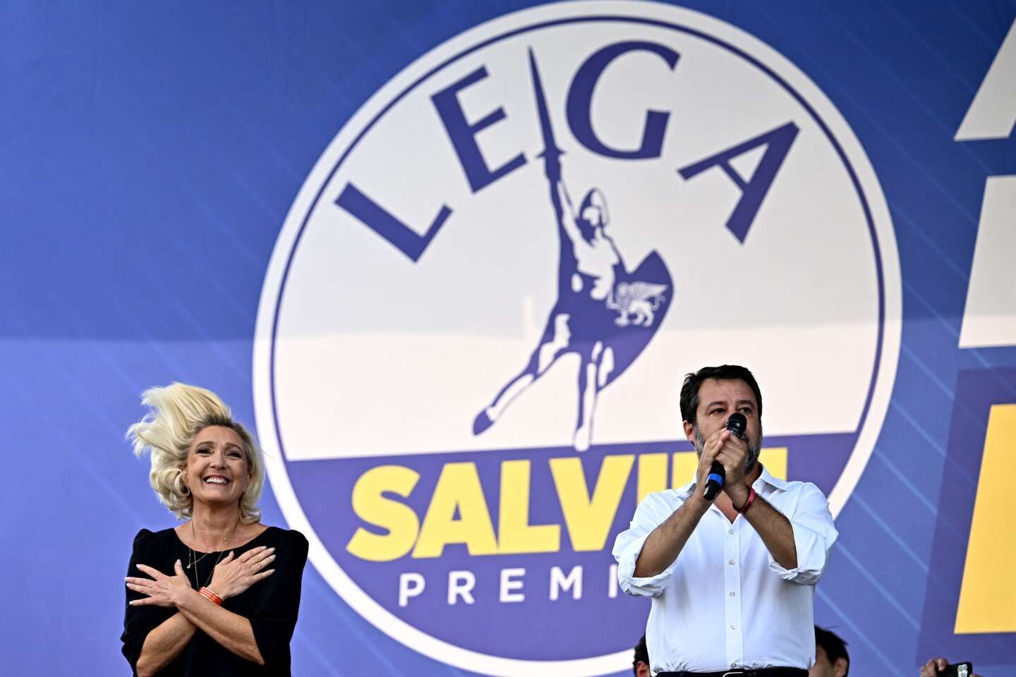 In Italia, Marine Le Pen fait le Choix de Salvini et marque sa distance avec Meloni