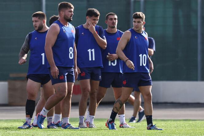 Players of the French XV in training, Monday September 18, 2023, in Aix-en-Provence (Bouches-du-Rhône). 