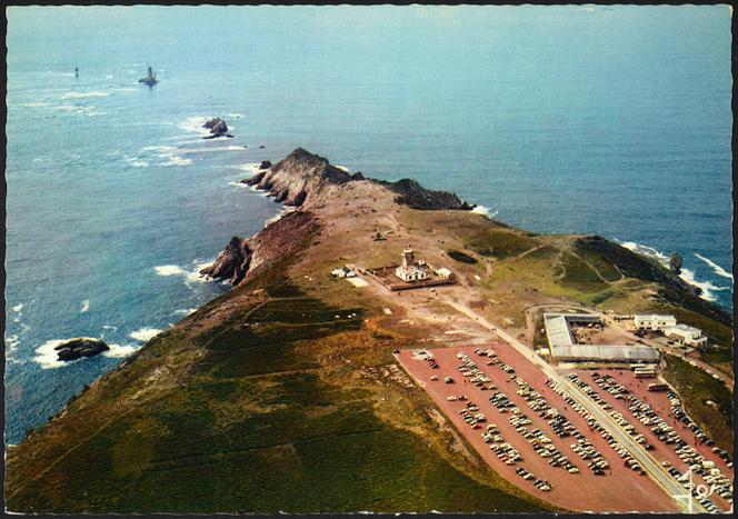 Pointe du Raz, Finistère, at the turn of the 1980s.