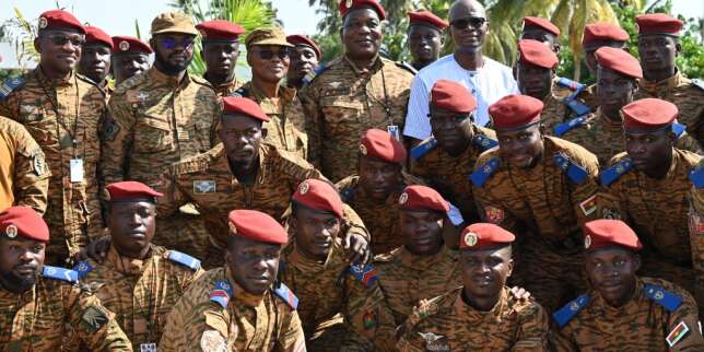 Burkina : vote d’une loi autorisant l’envoi de soldats au Niger