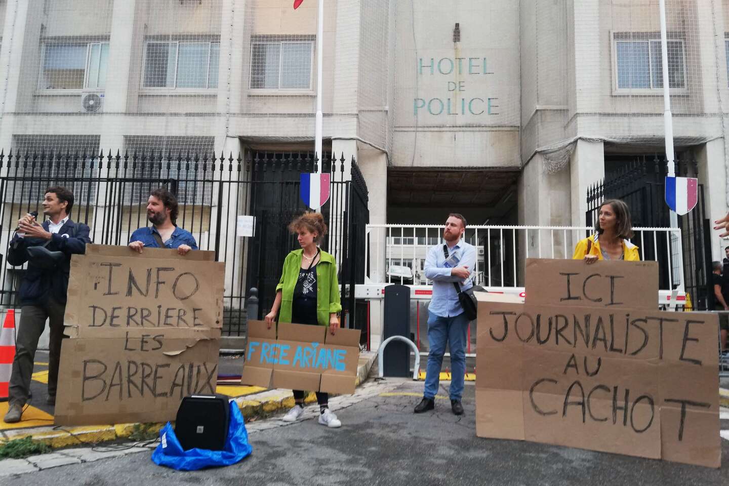 Ariane Lavrilleux en garde à vue : « L’exercice même du métier de journaliste est en péril », alertent des sociétés de journalistes