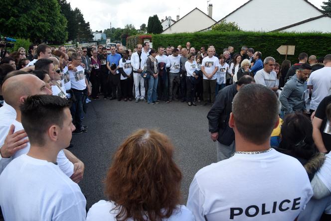 During a rally in Magnanville (Yvelines), on June 16, 2016, in front of the home of police officer Jean-Baptiste Salvaing and his partner Jessica Schneider. They were murdered by a radical Islamist on June 13, 2016.