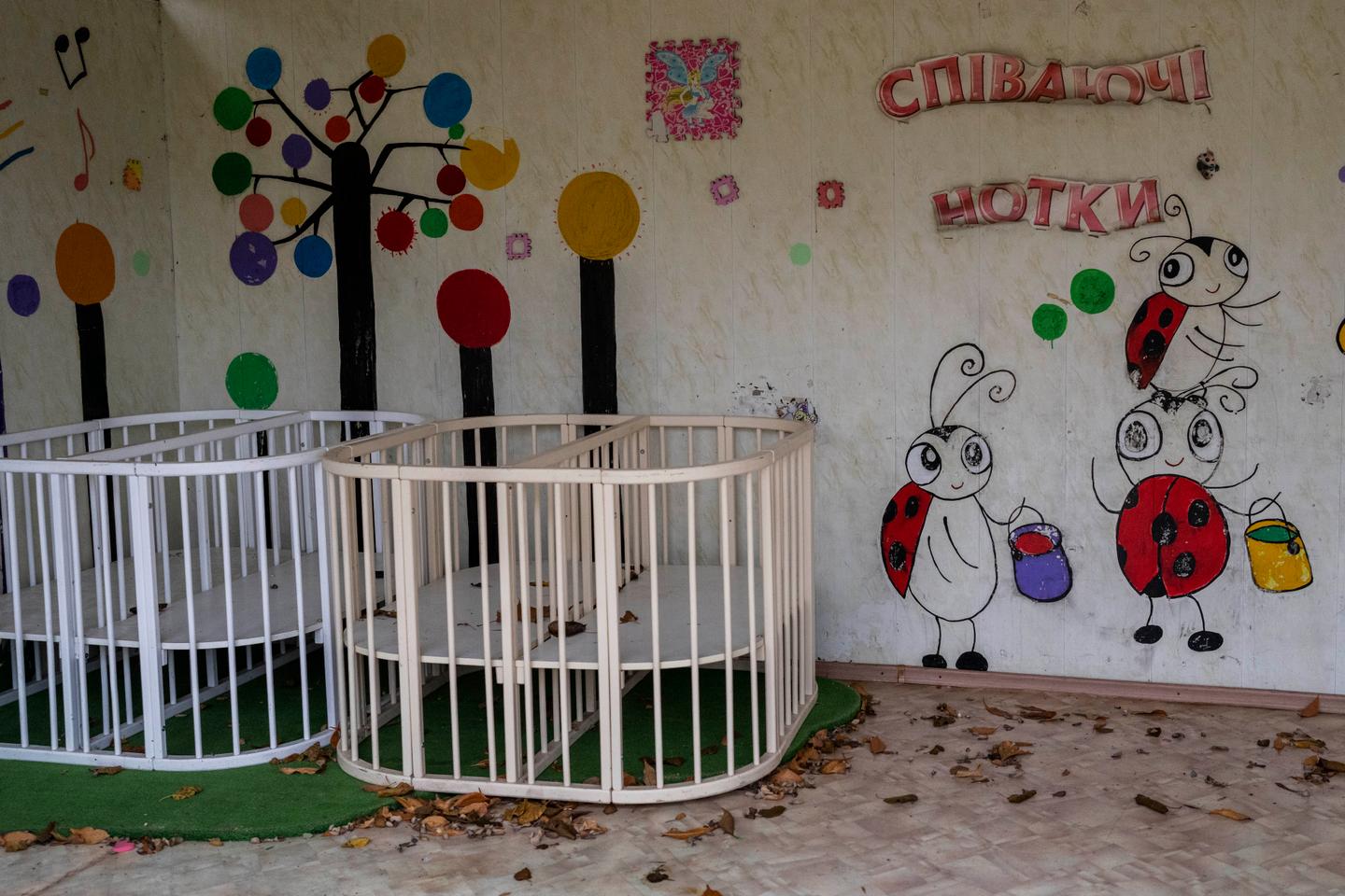 La Biélorussie déplace de force des milliers d’enfants ukrainiens pour les russifier