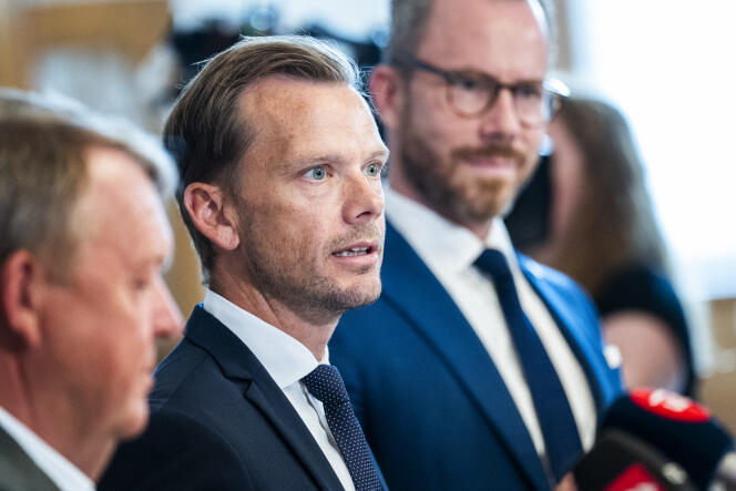 El ministro de Justicia danés, Peter Hummelgaard, durante la presentación del proyecto de ley destinado a penalizar la degradación de los símbolos religiosos, en Copenhague (Dinamarca), el 25 de agosto de 2023.