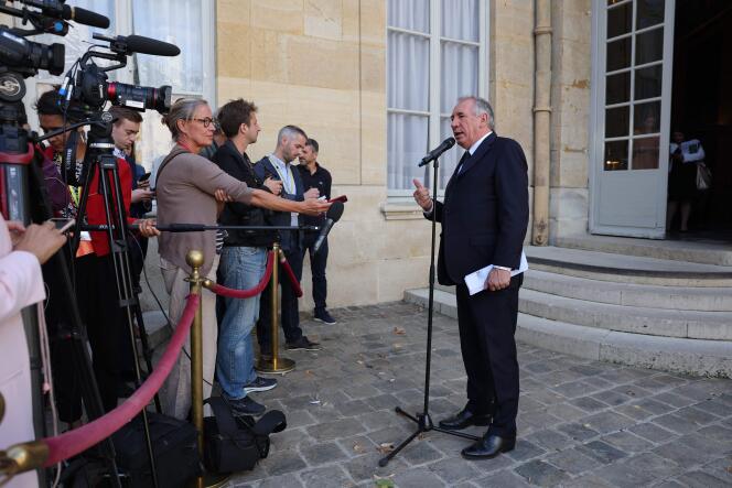 François Bayrou, haut-commissaire au plan, s’adresse à la presse après une réunion avec la première ministre, Elisabeth Borne, le 18 septembre 2023.