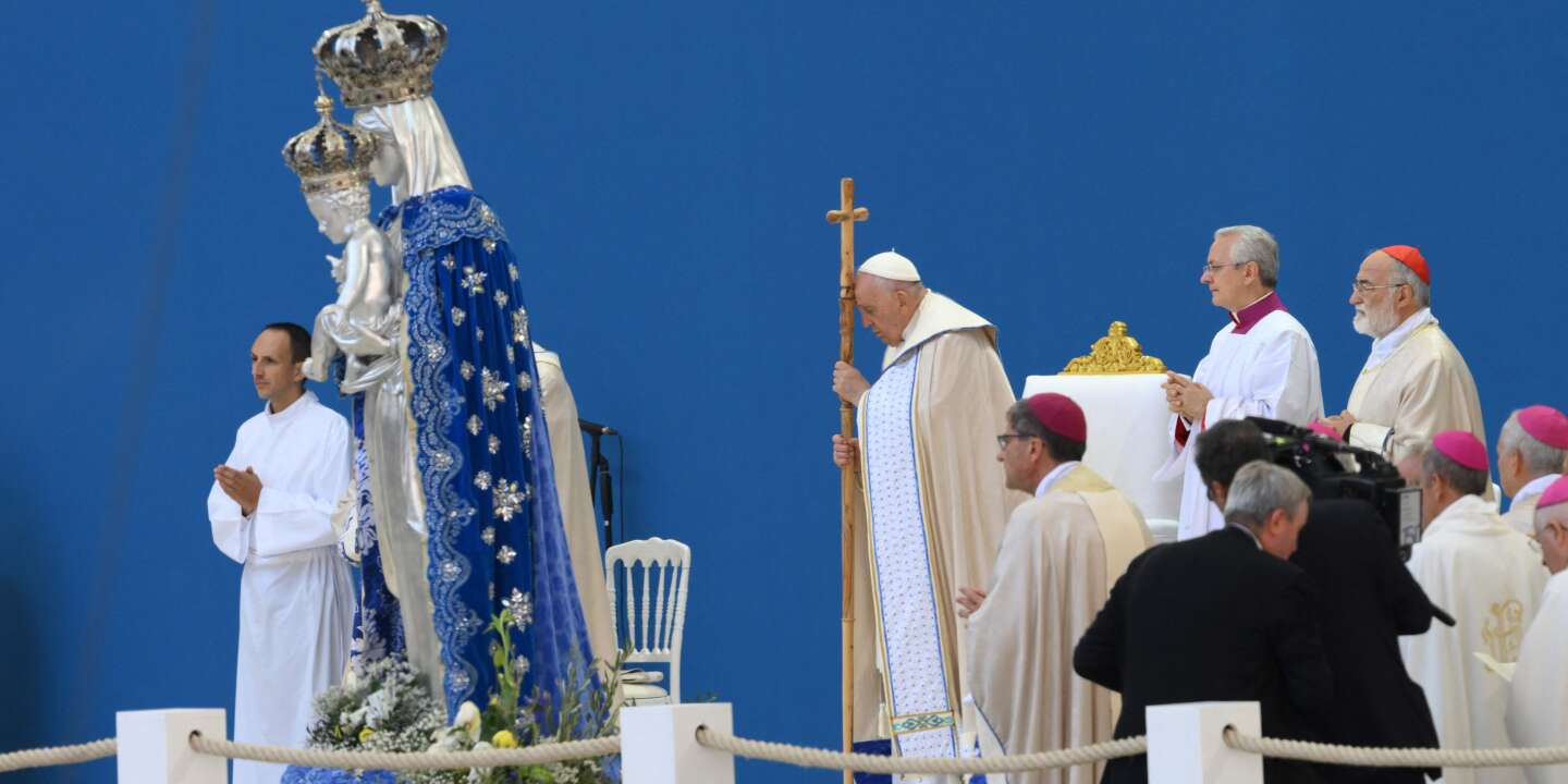 Visite du pape François en direct : au Stade-Vélodrome, le pape salue « tous les Français et toutes les Françaises »