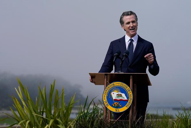 California Governor Gavin Newsom at Presidio Tunnel Tops Park, prior to the signing of a climate agreement, San Francisco, October 6, 2022.