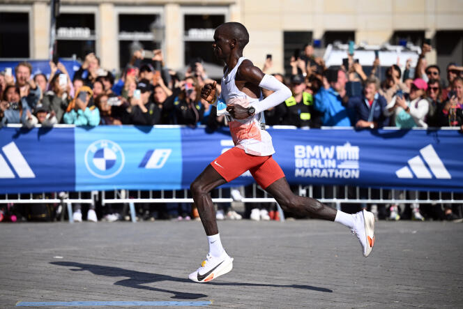 El keniano Eliud Kipchoge durante el maratón de Berlín, el 24 de septiembre de 2023.