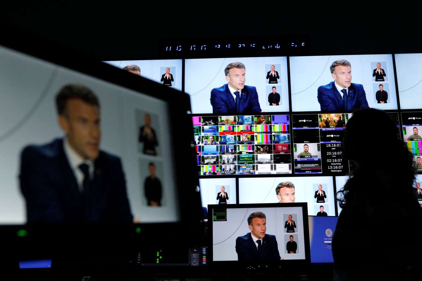 Emmanuel Macron holds elections remotely