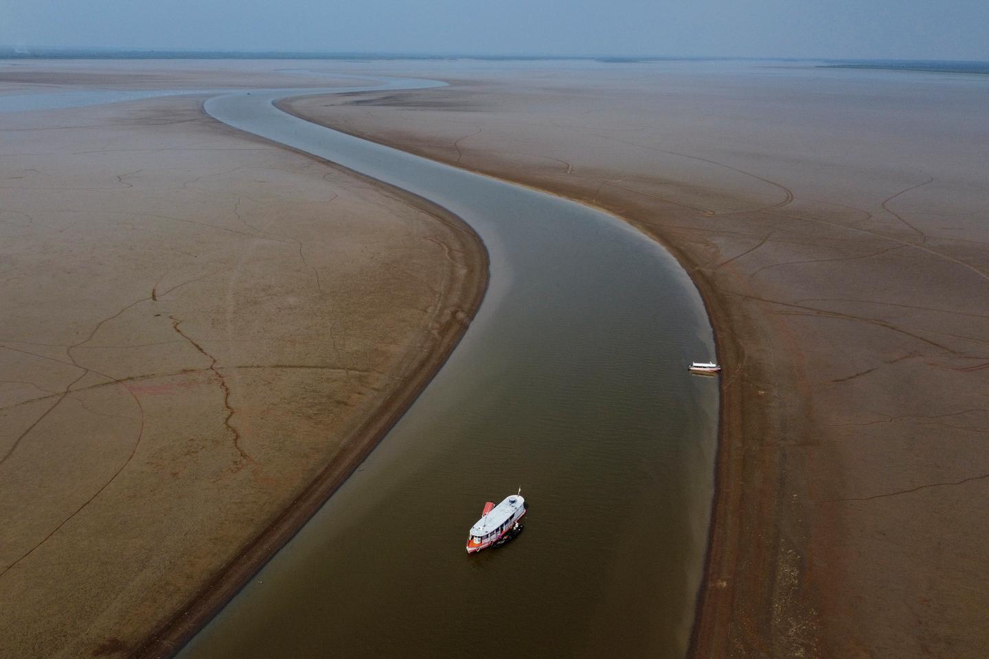 Brazil sends emergency aid to drought-hit Amazon state