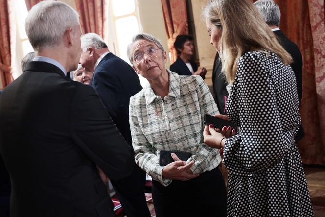 Prime Minister Elisabeth Borne before Emmanuel Macron's speech to the Constitutional Council, October 4, 2023.