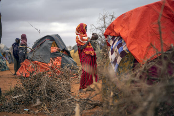 Dentro de un campamento para desplazados en las afueras de Dollow, Somalia, 20 de septiembre de 2022. 