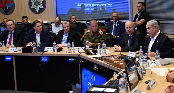 Benjamin Netanyahu, a prime minister at war despite himself
