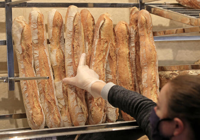 En una panadería, en París, en marzo de 2020.