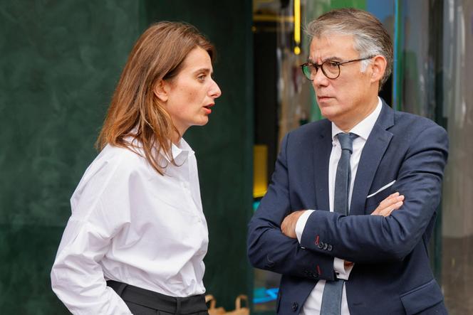 The national secretary of the Europe Ecologie-Les Verts group, Marine Tondelier, and the first secretary of the Socialist Party, Olivier Faure, after a meeting at the Elysée Palace, October 12, 2023. 