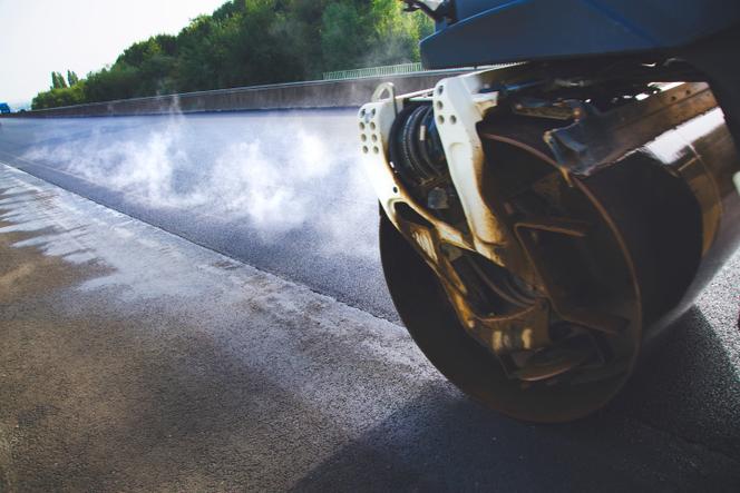 Le gouvernement avait promis de trancher parmi « une dizaine de projets » d’autoroute en cours de révision.