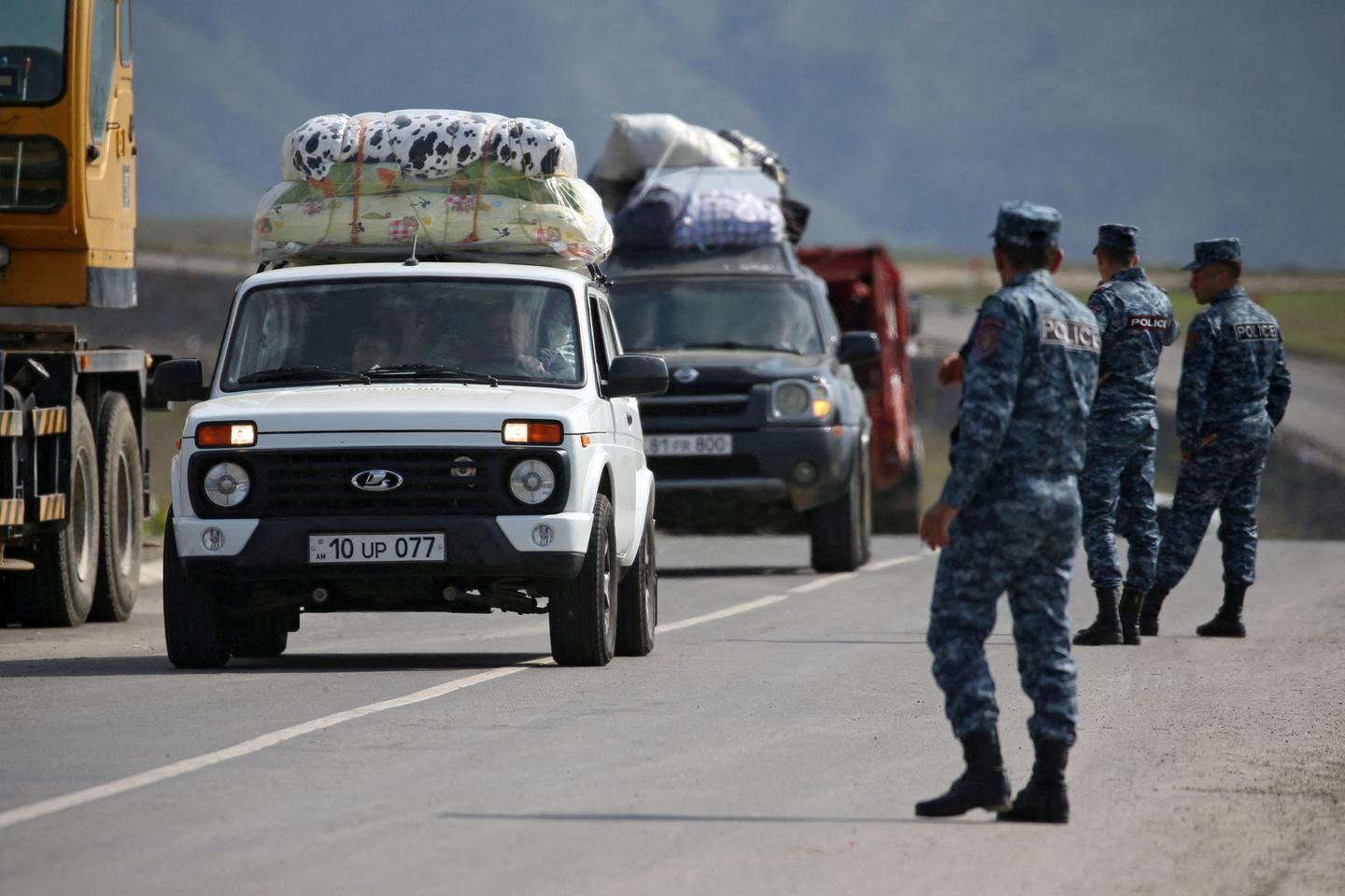Armenia PM hopes for peace deal with Azerbaijan 'in the coming months'