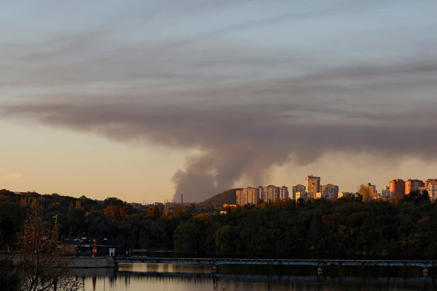 War in Ukraine: Kyiv taken by surprise after Russian offensive on Avdiivka