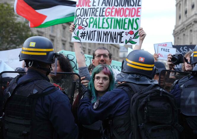 During an unauthorized demonstration in support of the Palestinians, at the Place de la République, in Paris, on October 19, 2023.