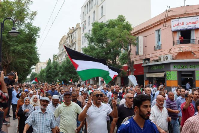 Tunisians gather during a pro-Palestinian protest to express solidarity with Palestinians in Gaza, in Tunis, Tunisia, October 20, 2023.