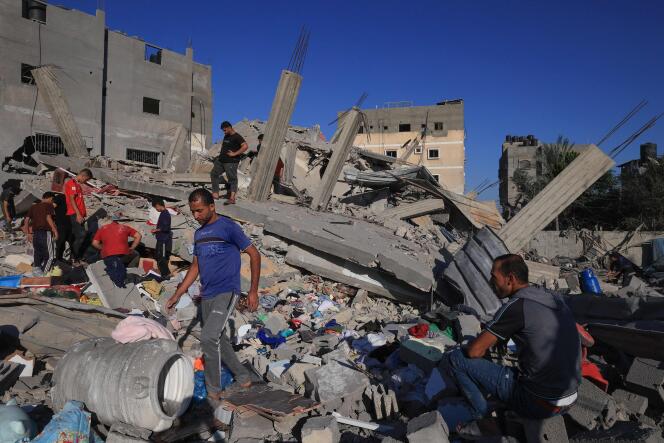 Un edificio destruido en Rafah durante un bombardeo israelí, en el sur de la Franja de Gaza, el 21 de octubre de 2023.