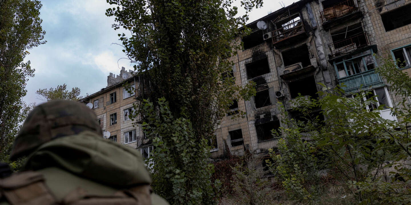 According to Volodymyr Zelensky, the Russian army lost at least one regiment at Avdiivka.