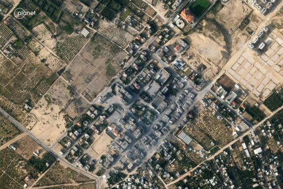 Vue satellite capturée le 22 octobre de la municipalité d’Al-Zahra au sud de la ville de Gaza, dans le centre de la bande de Gaza, après qu’elle a été ravagée par les bombardements israéliens.