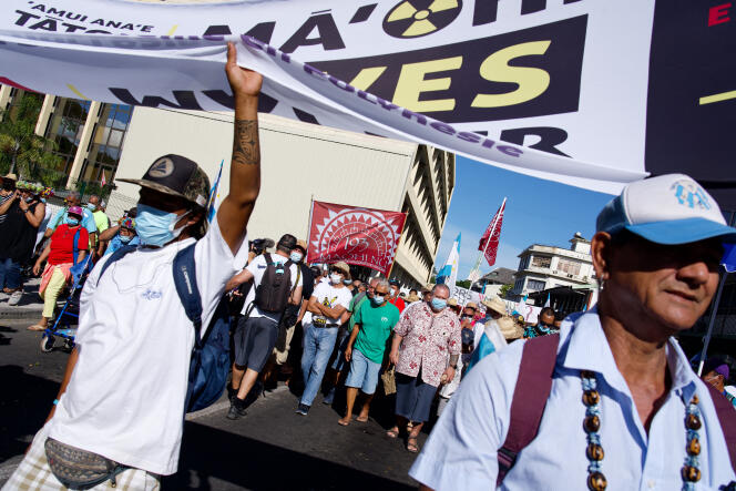 Manifestación, por iniciativa del partido independentista Tavini, para que Francia reconozca su responsabilidad por las consecuencias de los ensayos nucleares realizados en el archipiélago hasta 1996, en Papeetee, el 17 de julio de 2021.
