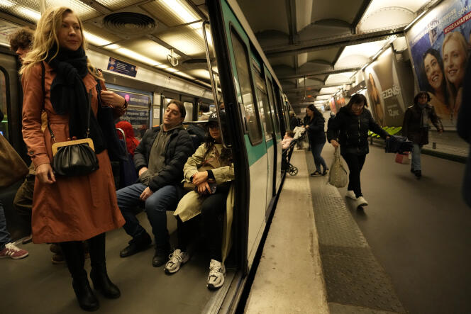 Paris city officials warn against metro price hikes during Olympics