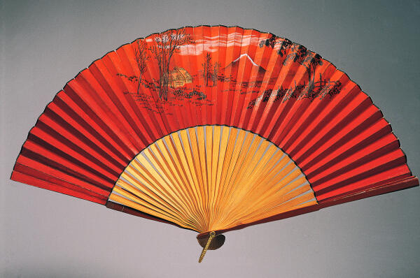 Un abanico tradicional japonés que representa el Monte Fuji.