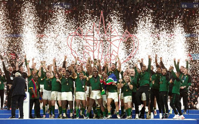 La joie des Sud-Africains après leur victoire en finale de la Coupe du monde de rugby, à Saint-Denis (Seine-Saint-Denis), le 28 octobre 2023.