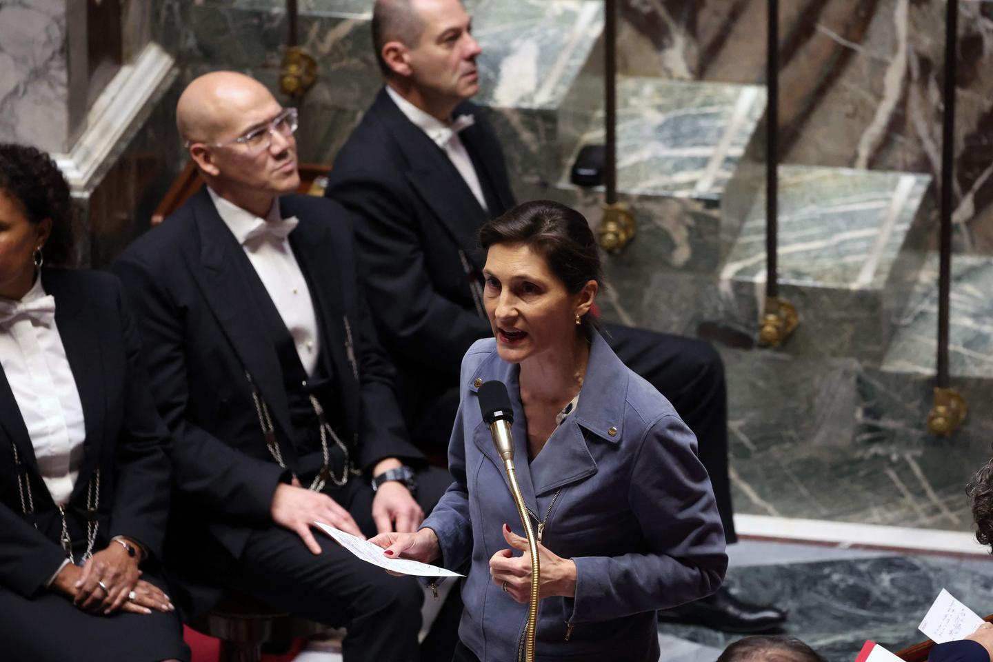 Les députés veulent consacrer plus de moyens aux équipements sportifs en milieu rural