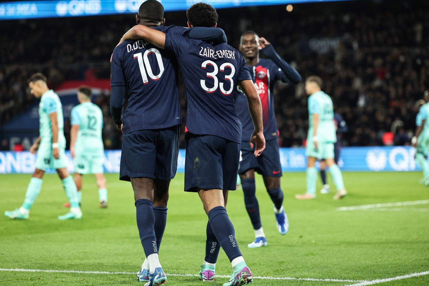 PSG beat Montpellier to go atop Ligue 1