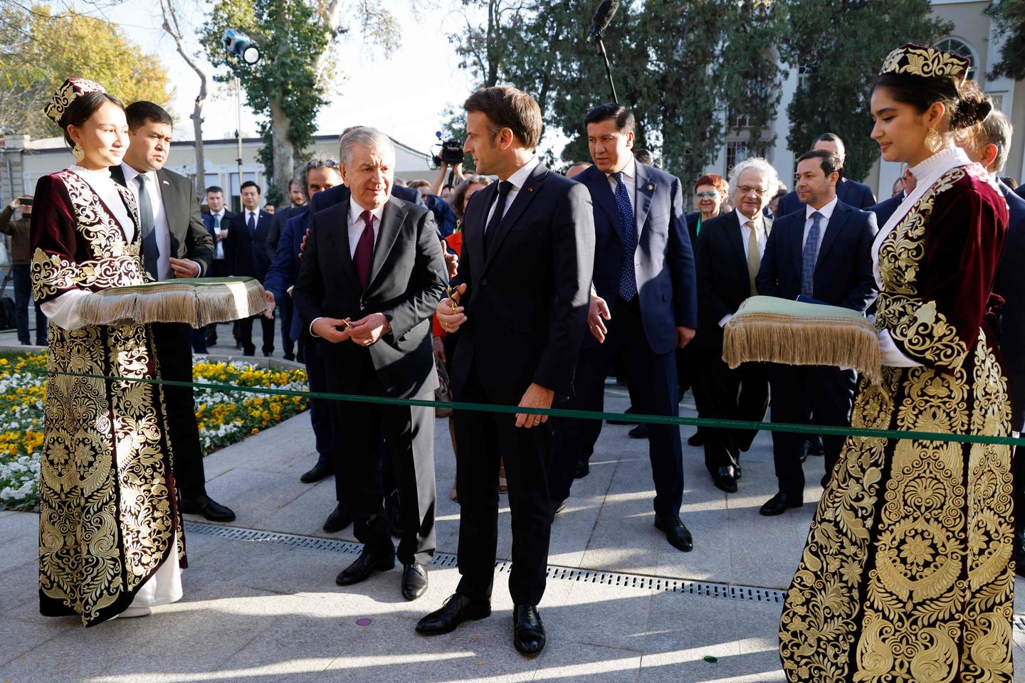 In search of new markets, France is working to establish itself in Uzbekistan