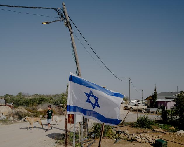 On a street in the settlement of Sde Boaz, near Bethlehem (West Bank), November 5, 2023.