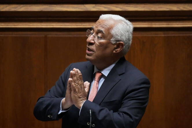 El primer ministro portugués, Antonio Costa, durante un debate en el Parlamento en Lisboa (Portugal), el miércoles 22 de marzo de 2023. 
