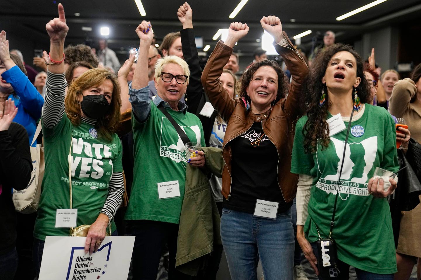 Ohio votes to enshrine right to abortion in state constitution