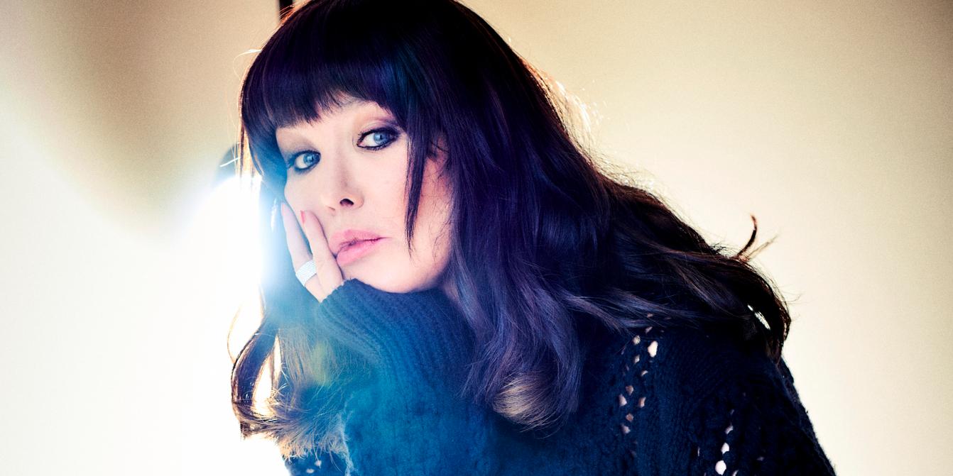 Isabelle Adjani releases second album after 40 years