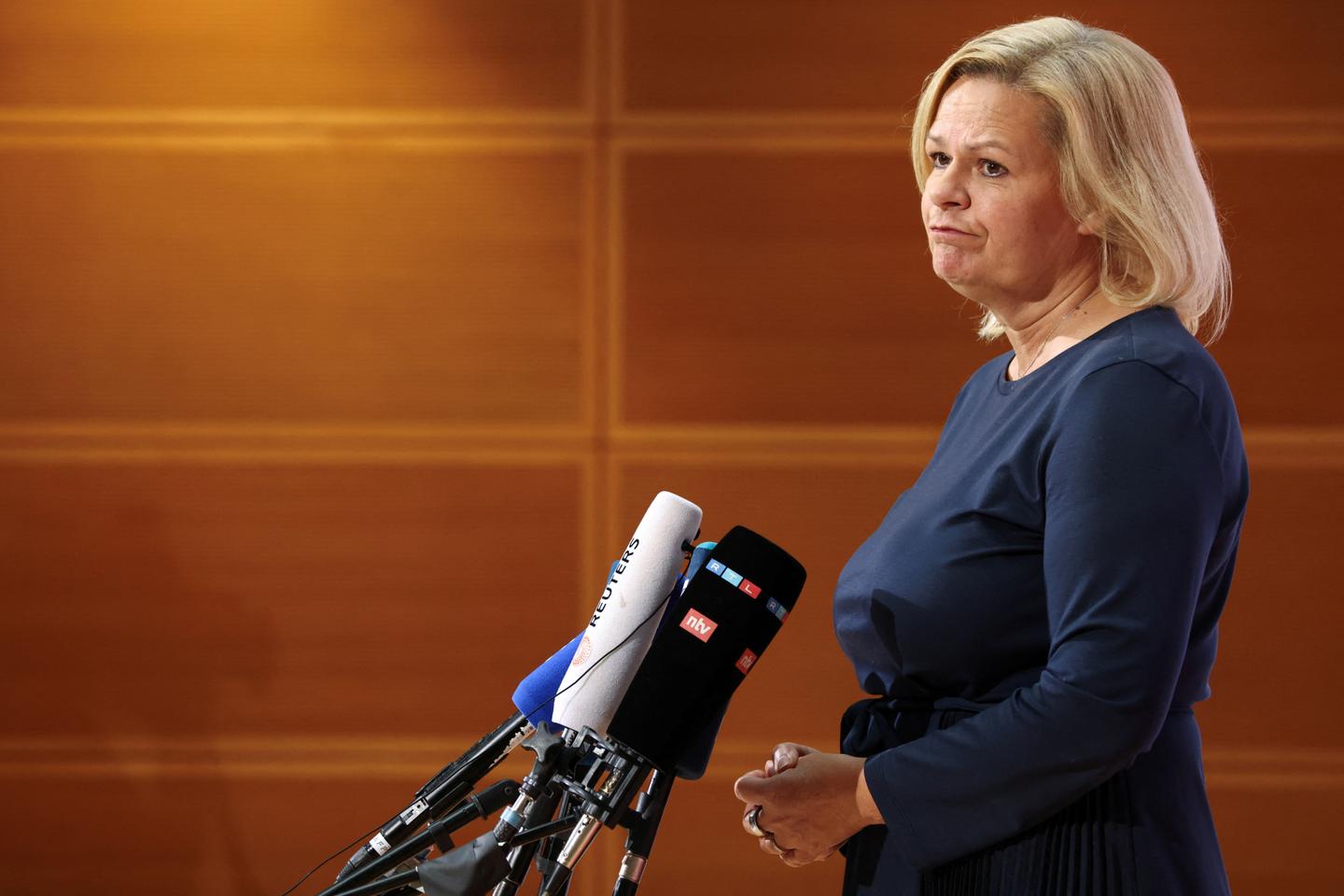 German government urges Muslim organizations to condemn Hamas attack